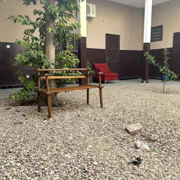 Independent Room On Island In Colonial House With Private Entrance سانت - لويس المظهر الخارجي الصورة